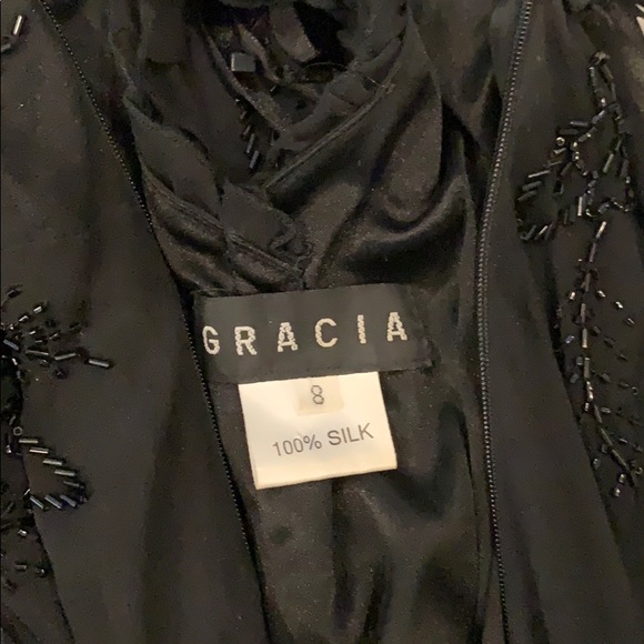 Gracia Dress - Picture 7 of 8